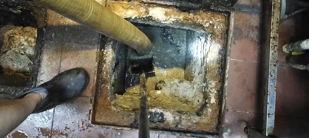 西岗污水池清理一般都有毒气，怎么预防中毒呢？